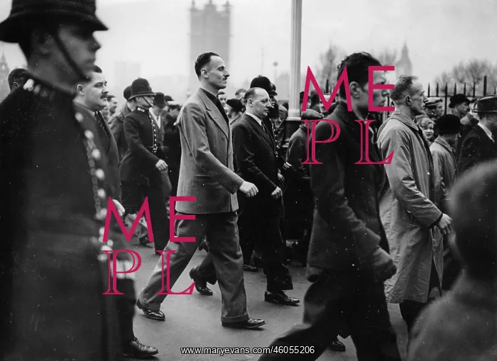 : Sir Oswald Mosley : Sir Oswald Mosley