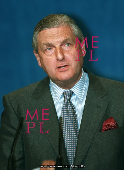 : Sir Patrick Mayhew Qc MP : Sir Patrick Mayhew Qc MP