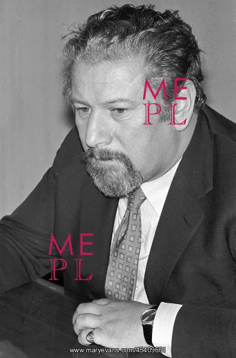 : Sir Peter Ustinov - Prague - visit : Sir Peter Ustinov - Prague - visit