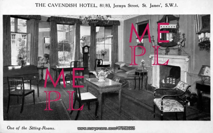 : One of the sitting-rooms of the Cavendish Hotel : One of the sitting-rooms of the Cavendish Hotel