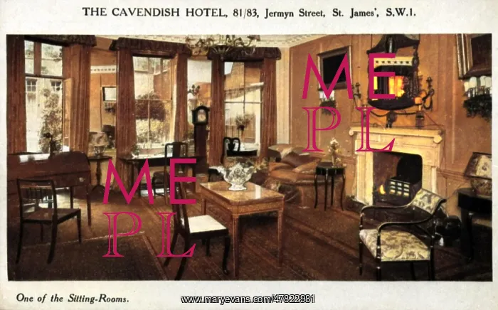 : One of the sitting-rooms of the Cavendish Hotel : One of the sitting-rooms of the Cavendish Hotel