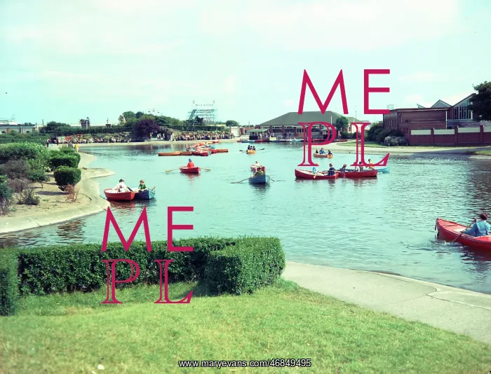 : Skegness - The boating lake : Skegness - The boating lake