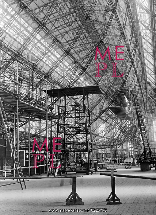 : Skeleton structure of the zeppelin LZ129 Hindenburg, 1 : Skeleton structure of the zeppelin LZ129 Hindenburg, 1