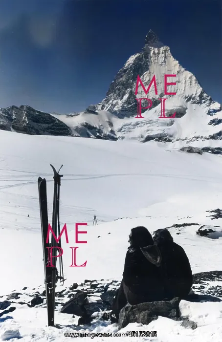 : SKIING BREAK : SKIING BREAK