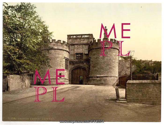 : Skipton Castle, gateway, Yorkshire, England : Skipton Castle, gateway, Yorkshire, England