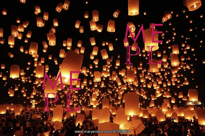 : Sky Lanterns at Yi Peng, Loy Krathong Ceremony, Chiang Mai : Sky Lanterns at Yi Peng, Loy Krathong Ceremony, Chiang Mai