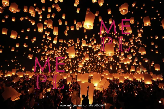 : Sky Lanterns at Yi Peng, Loy Krathong Ceremony, Chiang Mai : Sky Lanterns at Yi Peng, Loy Krathong Ceremony, Chiang Mai