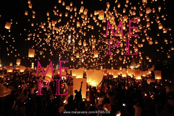 : Sky Lanterns at Yi Peng, Loy Krathong Ceremony, Chiang Mai : Sky Lanterns at Yi Peng, Loy Krathong Ceremony, Chiang Mai