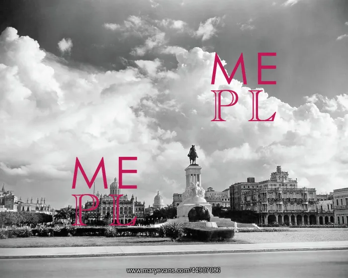 : Skyline of Monument to Maxima Gomez in Center Dramatic : Skyline of Monument to Maxima Gomez in Center Dramatic