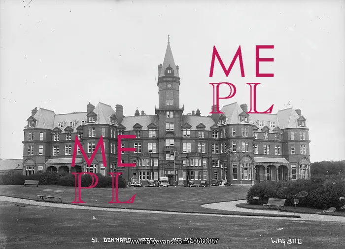 : Sl. Donard Hotel, Newcastle : Sl. Donard Hotel, Newcastle