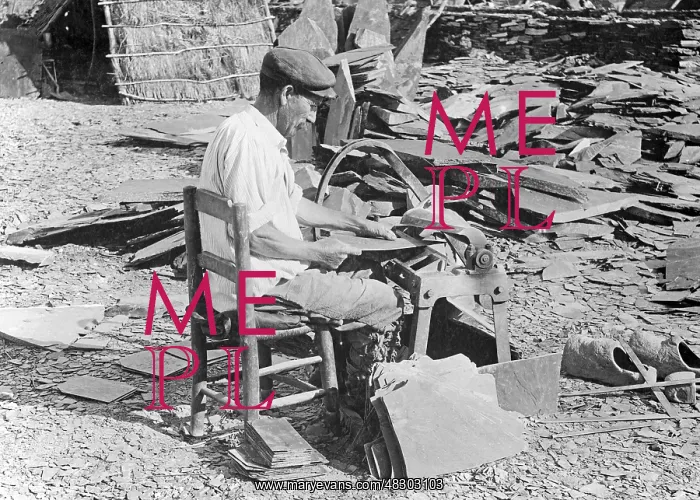 : Slate processing, 1911 : Slate processing, 1911