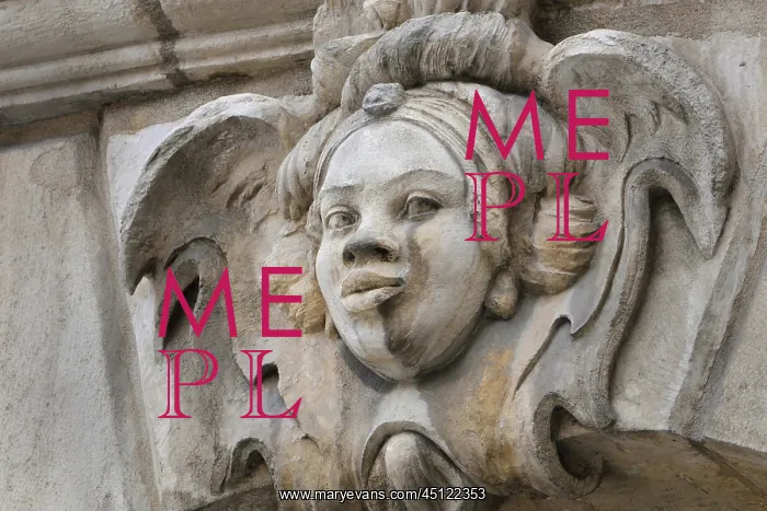: Slave face, Place de la Bourse, Bordeaux, Aquitaine, France : Slave face, Place de la Bourse, Bordeaux, Aquitaine, France