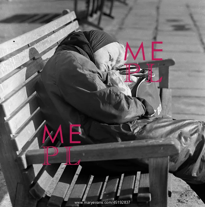 : Sleeping woman : Sleeping woman