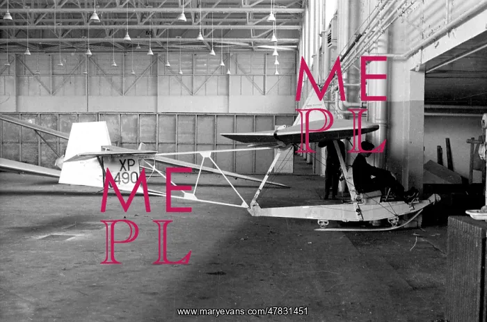 : Slingsby Grasshopper TX.1 XP490 : Slingsby Grasshopper TX.1 XP490