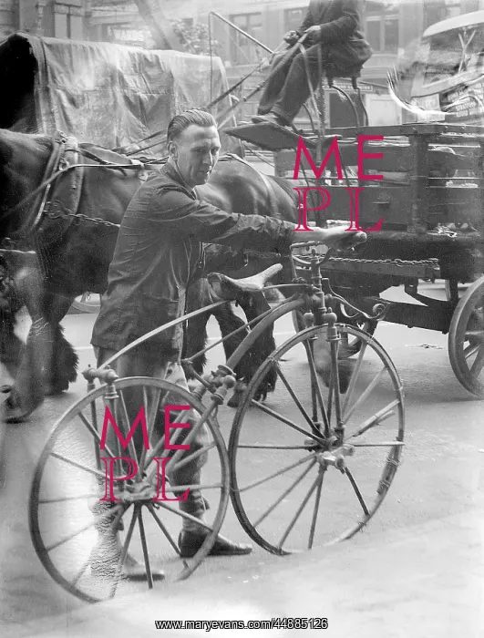 : Slow Velocipede! : Slow Velocipede!