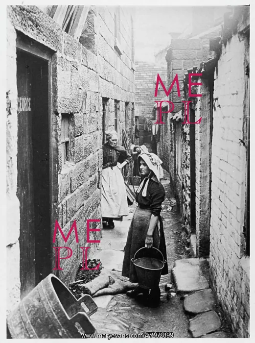  : Slums in Staithes, Yorkshire