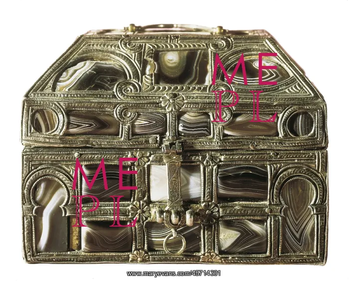 : Small chest of the agates. 11th c. Made of silver : Small chest of the agates. 11th c. Made of silver