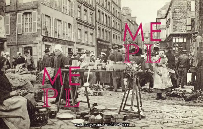 : Small Market in Rouen, Normandy : Small Market in Rouen, Normandy