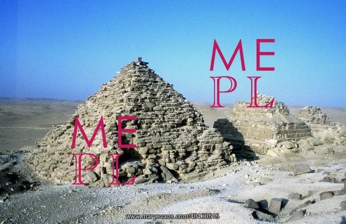  : Small pyramids at