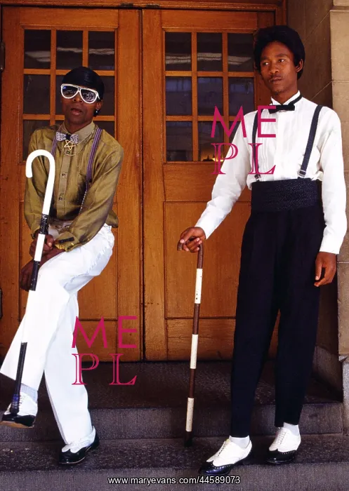 : Two smart pantsula dancers show off their clothes : Two smart pantsula dancers show off their clothes