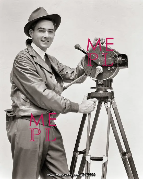 : Smiling Man Cinematographer Operating Akeley Hand : Smiling Man Cinematographer Operating Akeley Hand