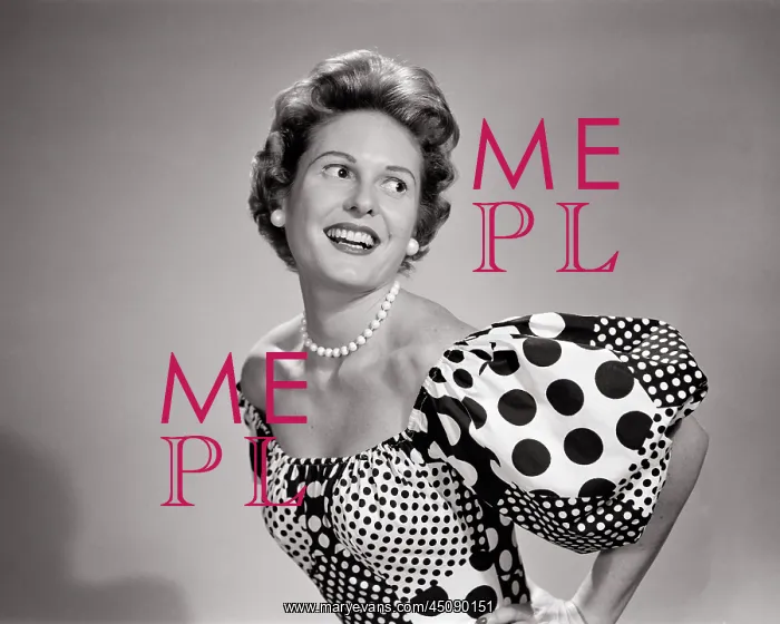 : Smiling Woman Looking over her Shoulder Posing : Smiling Woman Looking over her Shoulder Posing