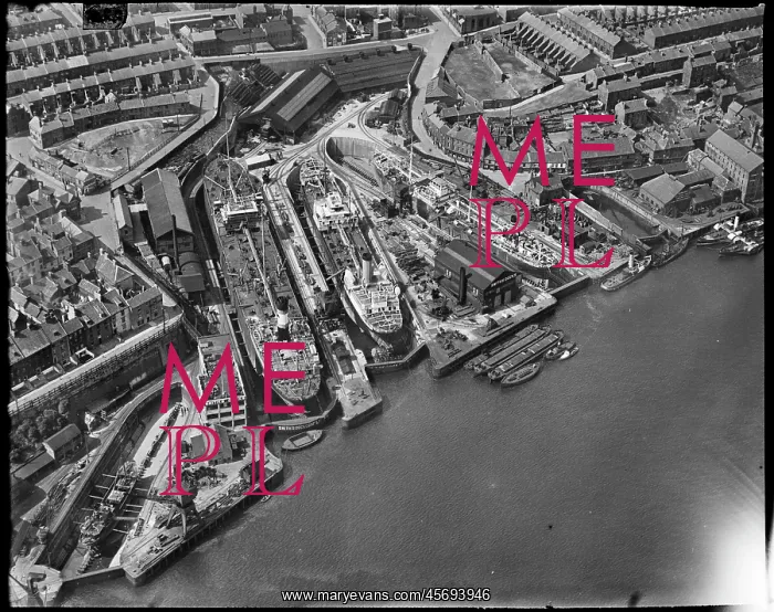 : Smith's Docks, North Shields : Smith's Docks, North Shields