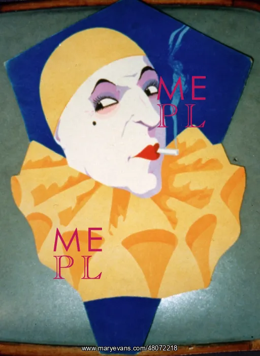  : Smoking Pierrot