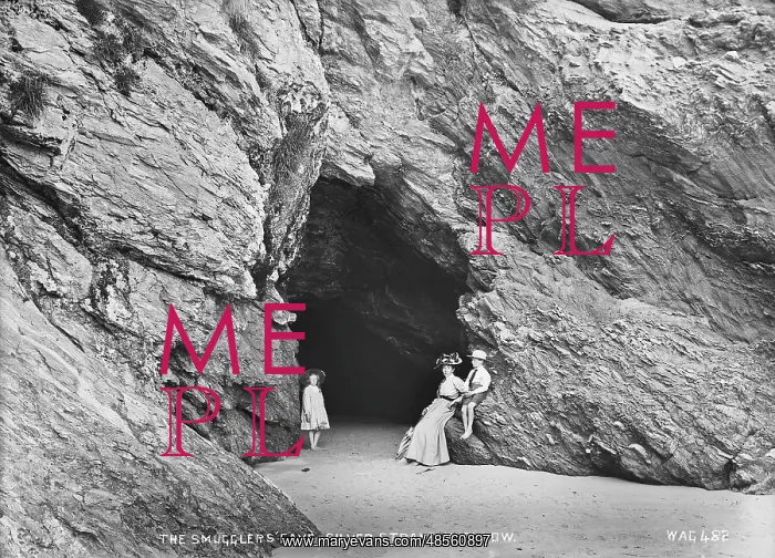 : The Smugglers Cave, Silver Strand, Wicklow : The Smugglers Cave, Silver Strand, Wicklow