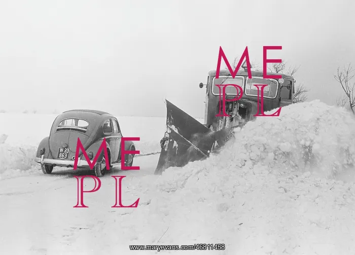 : Snow plow in Austria : Snow plow in Austria