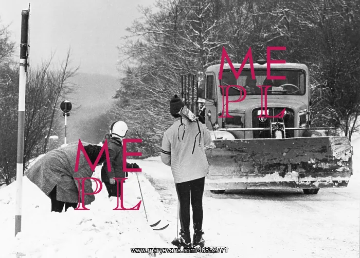 : Snow removal in Vienna 1970 : Snow removal in Vienna 1970