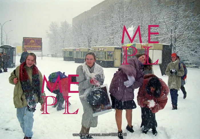 : Snowfall in Moscow, 1994 : Snowfall in Moscow, 1994