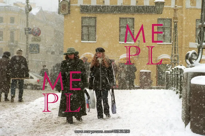 : Snowfall in St Petersburg : Snowfall in St Petersburg