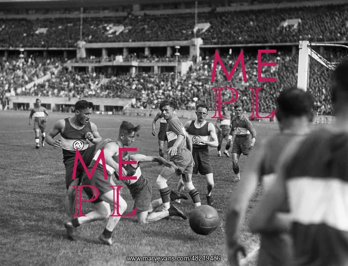 : Soccer game of the SA, 1938 : Soccer game of the SA, 1938