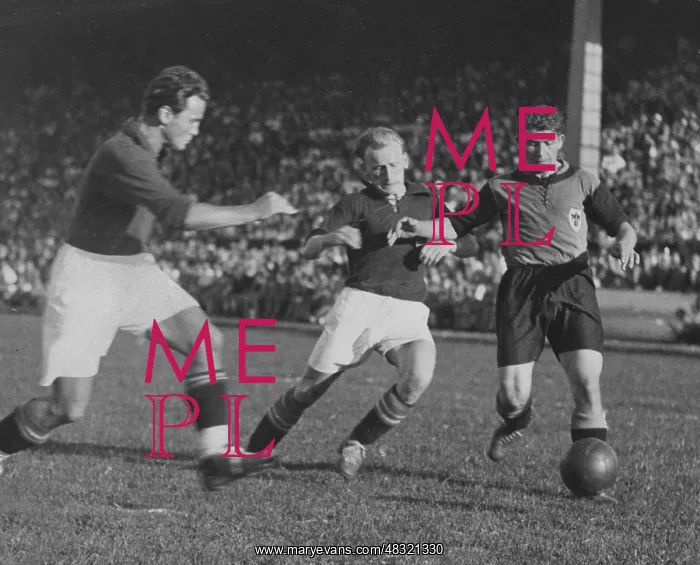 : Soccer match Bavaria vs. Berlin, 1933 : Soccer match Bavaria vs. Berlin, 1933