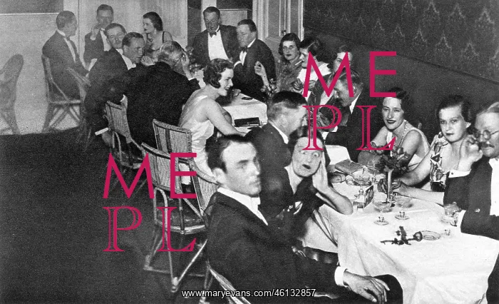 : Social celebrities at a dinner in Cairo, 1932 : Social celebrities at a dinner in Cairo, 1932