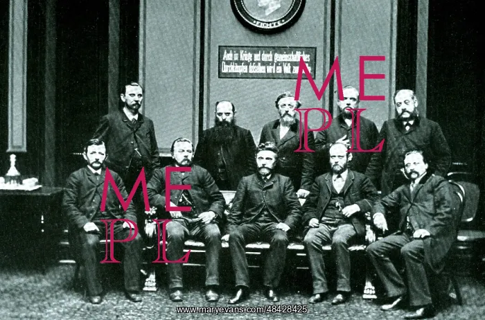 : Social Democratic members of the Reichstag posing : Social Democratic members of the Reichstag posing