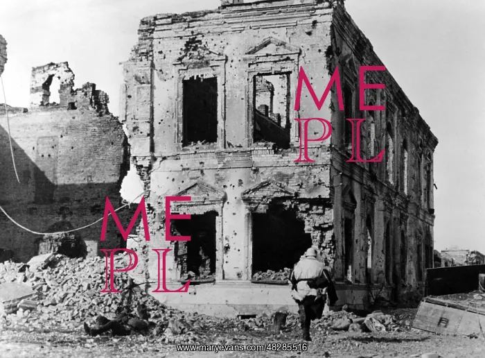 : Soldier looking for cover, 1942 : Soldier looking for cover, 1942