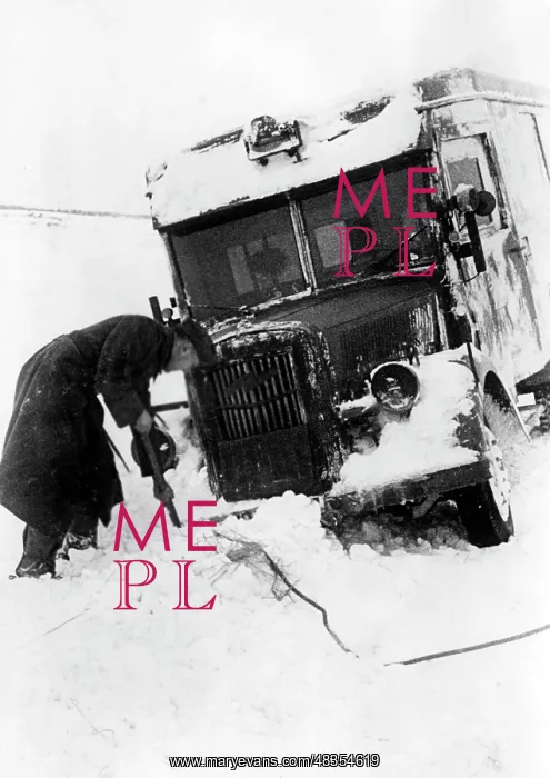 : Soldier in the snow in front of Moscow, 1941 : Soldier in the snow in front of Moscow, 1941
