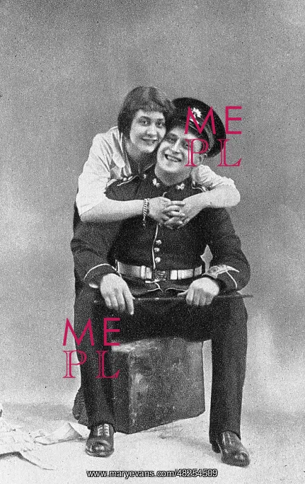 : A soldier and his sweetheart : A soldier and his sweetheart