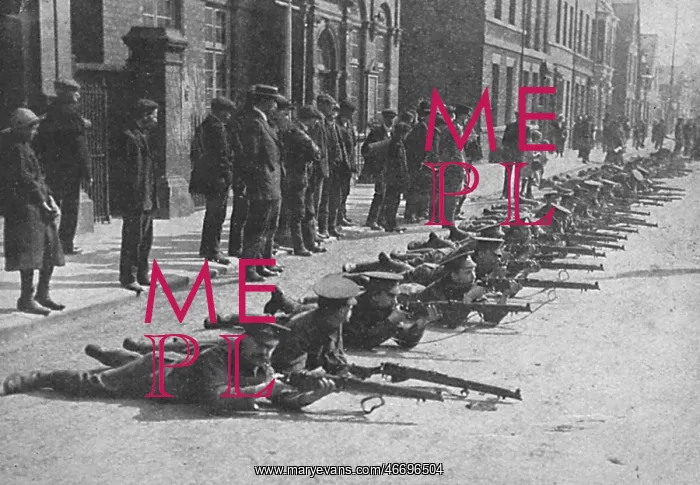 : Soldiers drilling 1914 : Soldiers drilling 1914