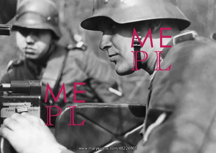 : Soldiers during an exercise : Soldiers during an exercise