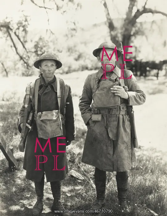 : Two soldiers in the forest : Two soldiers in the forest