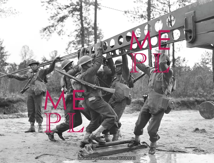: Soldiers - Fort Bragg - WW2 : Soldiers - Fort Bragg - WW2