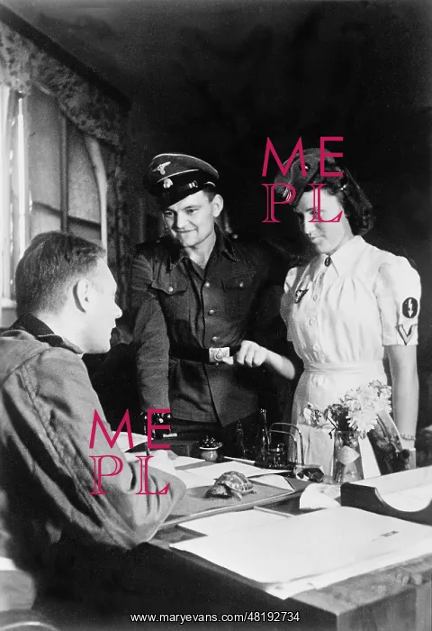 : Soldiers give off requests for a broadcast at the soldier's : Soldiers give off requests for a broadcast at the soldier's