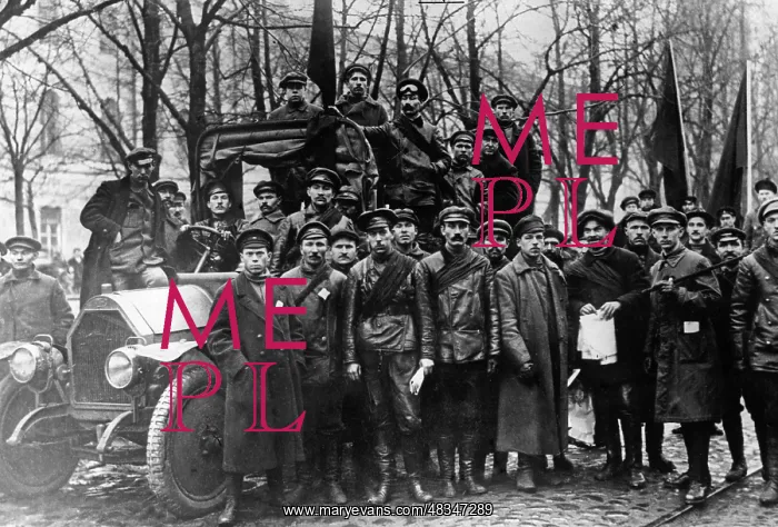  : Soldiers of the Red Army, 1917