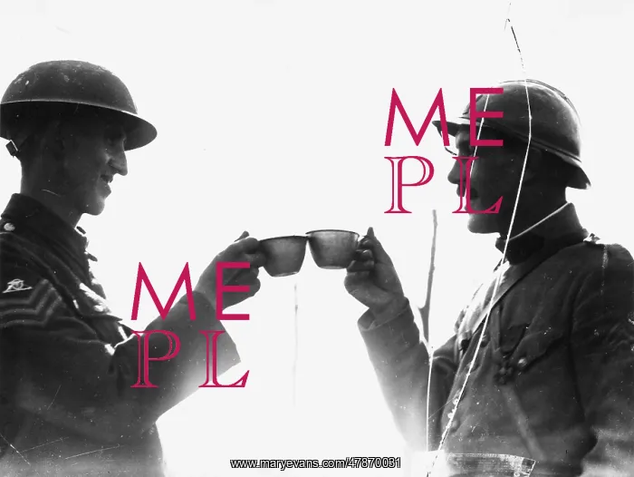 : Soldiers toast in 1917 : Soldiers toast in 1917