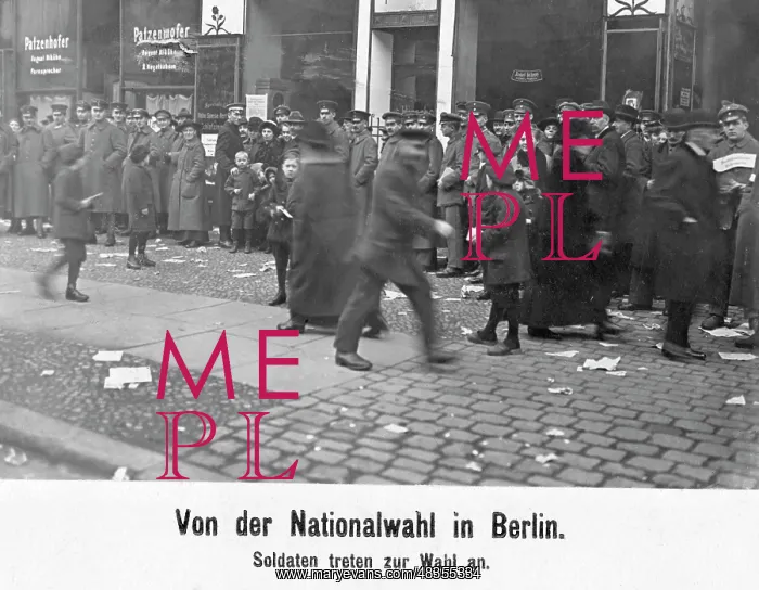 : Soldiers go to vote, 1919 : Soldiers go to vote, 1919