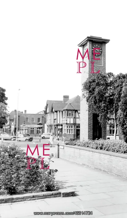  : Solihull, Clock Tower and Barley Mow c1965