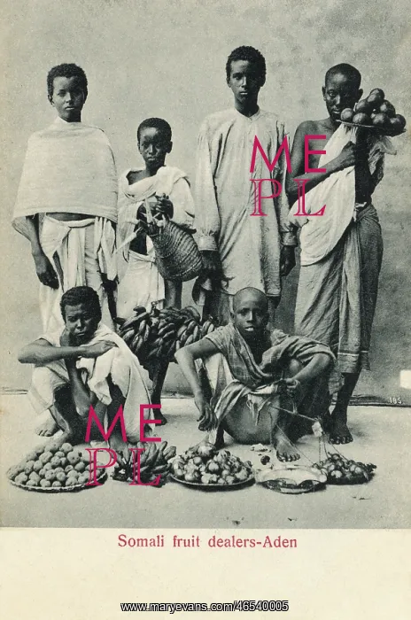 : Somali Fruit Traders - Aden, Yemen : Somali Fruit Traders - Aden, Yemen